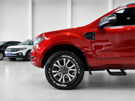 FORD Ranger 3.2 20V CABINE DUPLA 4X4 LIMITED TURBO DIESEL AUTOM�TICO, Foto 4
