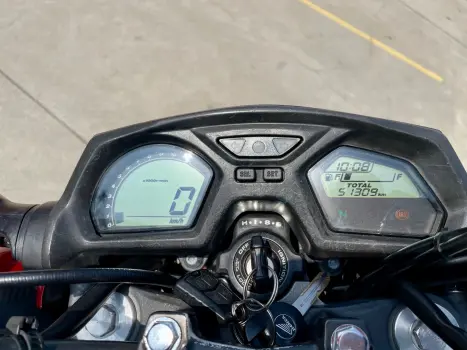 HONDA CB 650 F ABS, Foto 10