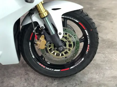 HONDA CBR 600 F , Foto 17