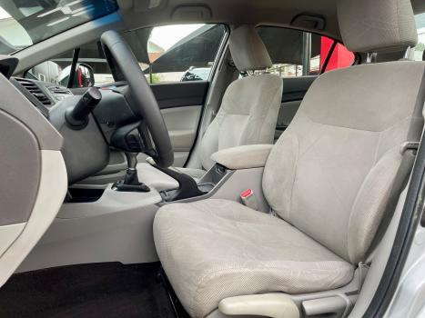 HONDA Civic 1.8 16V 4P LXS, Foto 11