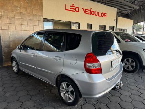 HONDA Fit 1.4 16V 4P LXL AUTOMÁTICO, Foto 6 HONDA Fit 1.4 16V 4P LXL AUTOMÁTICO, Foto 6