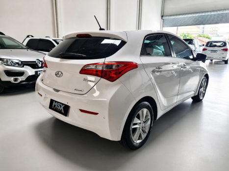HYUNDAI HB 20 Hatch 1.6 16V 4P PREMIUM FLEX AUTOM�TICO, Foto 5
