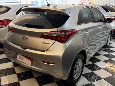 HYUNDAI HB 20 Hatch 1.6 16V 4P FLEX COMFORT PLUS, Foto 5