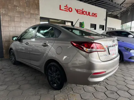 HYUNDAI HB 20 Sedan 1.6 16V 4P FLEX COMFORT PLUS, Foto 6