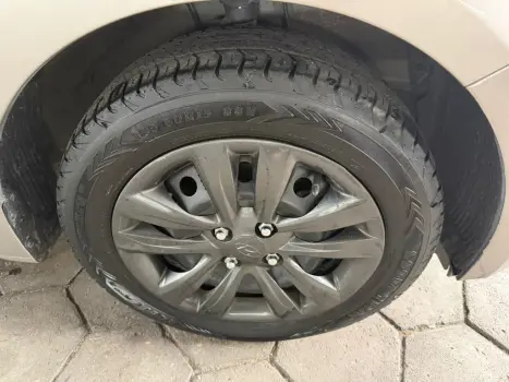 HYUNDAI HB 20 Sedan 1.6 16V 4P FLEX COMFORT PLUS, Foto 10