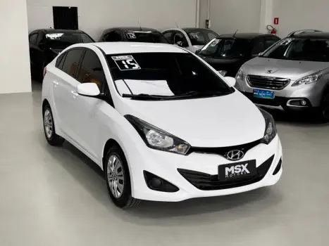 HYUNDAI HB 20 Sedan 1.6 16V 4P FLEX COMFORT PLUS AUTOM�TICO, Foto 3
