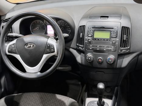 HYUNDAI I30 2.0 16V 4P AUTOM�TICO, Foto 5