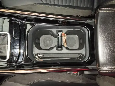 JEEP Commander 1.3 16V 4P FLEX T270 LIMITED TURBO AUTOMTICO, Foto 17