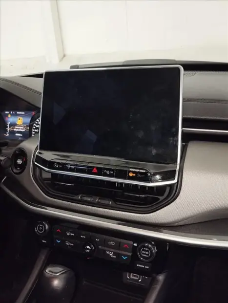 JEEP Compass 1.3 16V 4P FLEX LONGITUDE 80 ANOS T270 TURBO AUTOM�TICO, Foto 13