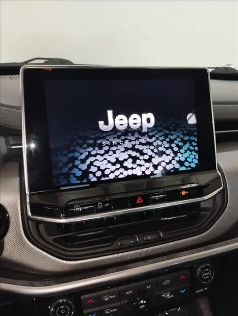 JEEP Compass 1.3 16V 4P FLEX LONGITUDE 80 ANOS T270 TURBO AUTOM�TICO, Foto 12