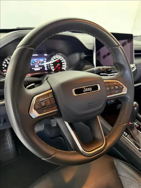 JEEP Compass 1.3 16V 4P FLEX LONGITUDE 80 ANOS T270 TURBO AUTOM�TICO, Foto 12