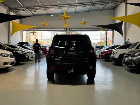 JEEP Renegade 2.0 16V 4P TURBO DIESEL LONGITUDE 4X4 AUTOM�TICO, Foto 8