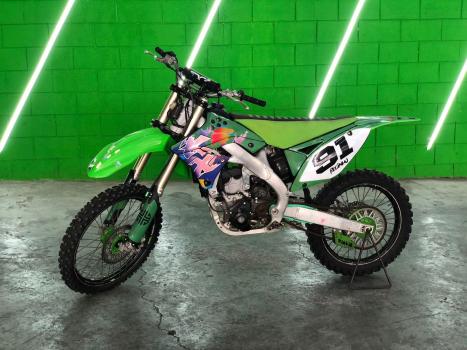 KAWASAKI KX 250 F , Foto 1