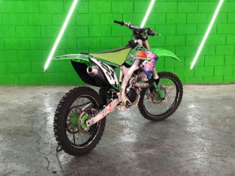 KAWASAKI KX 250 F , Foto 7