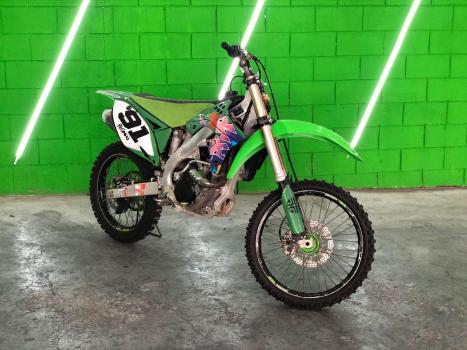 KAWASAKI KX 250 F , Foto 4