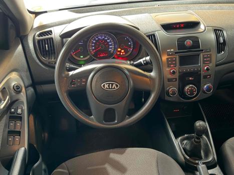 KIA Cerato Sedan 1.6 16V 4P EX, Foto 10