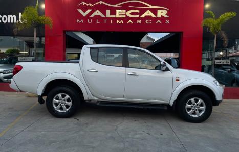 MITSUBISHI L 200 Triton 3.5 V6 HPE 4X4 FLEX CABINE DUPLA AUTOMTICO, Foto 8