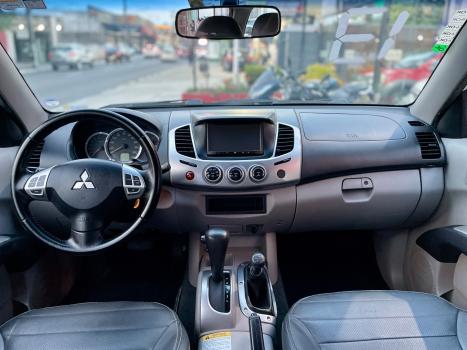 MITSUBISHI L 200 Triton 3.5 V6 HPE 4X4 FLEX CABINE DUPLA AUTOMTICO, Foto 10