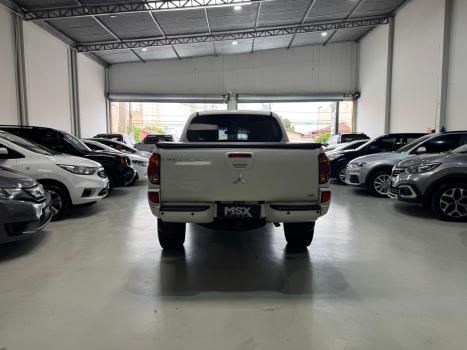 MITSUBISHI L 200 Triton 3.5 V6 HPE 4X4 FLEX CABINE DUPLA AUTOM�TICO, Foto 8