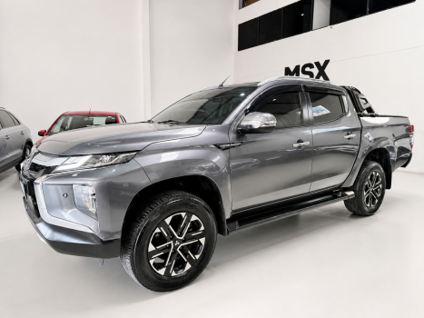 MITSUBISHI L 200 Triton 2.4 16V SPORT HPE-S 4X4 CABINE DUPLA TURBO DIESEL AUTOM�TICO, Foto 4