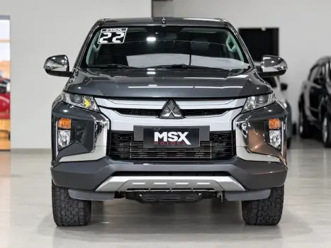 MITSUBISHI L 200 Triton 2.4 16V SPORT HPE-S 4X4 CABINE DUPLA TURBO DIESEL AUTOMÁTICO, Foto 2