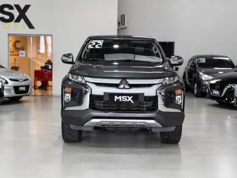 MITSUBISHI L 200 Triton 2.4 16V SPORT HPE-S 4X4 CABINE DUPLA TURBO DIESEL AUTOMÁTICO, Foto 3