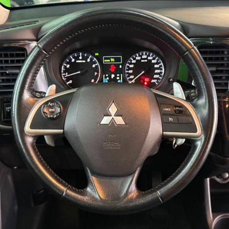 MITSUBISHI Outlander 2.0 16V 4P AUTOM�TICO, Foto 8