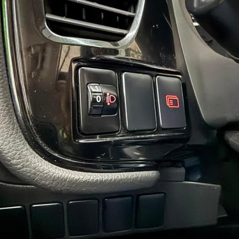 MITSUBISHI Outlander 2.0 16V 4P AUTOM�TICO, Foto 13
