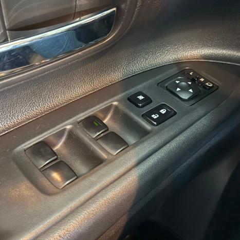 MITSUBISHI Outlander 2.0 16V 4P AUTOM�TICO, Foto 14