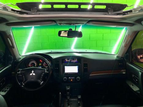 MITSUBISHI Pajero Full 3.2 16V 4P HPE 4X4 TURBO DIESEL AUTOMTICO, Foto 7