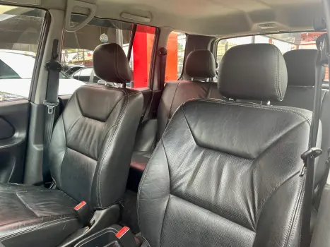MITSUBISHI Pajero TR4 2.0 16V 4P AUTOMTICO, Foto 13