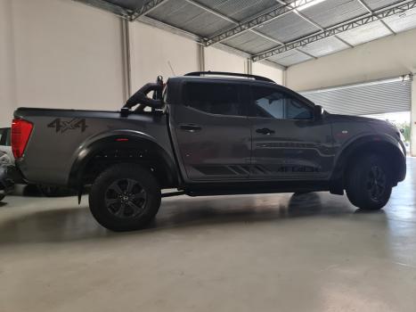 NISSAN Frontier 2.3 ATTACK CABINE DUPLA 4X4 BI-TURBO DIESEL AUTOM�TICO, Foto 11