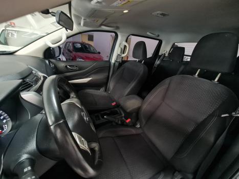 NISSAN Frontier 2.3 ATTACK CABINE DUPLA 4X4 BI-TURBO DIESEL AUTOM�TICO, Foto 12