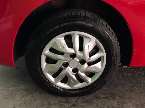 NISSAN March 1.0 12V 4P S FLEX, Foto 17