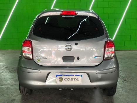 NISSAN March 1.0 16V 4P SV FLEX, Foto 4