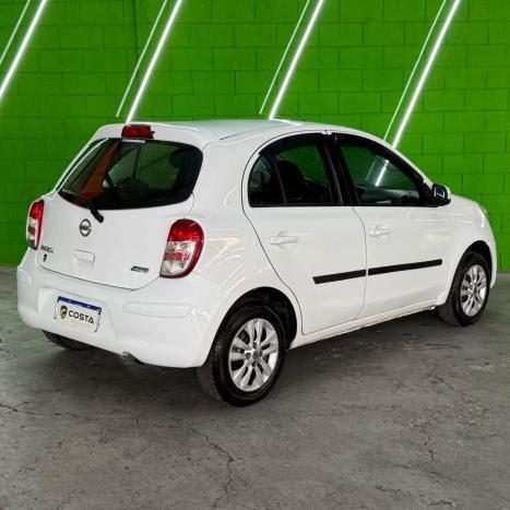 NISSAN March 1.0 16V 4P S FLEX, Foto 6