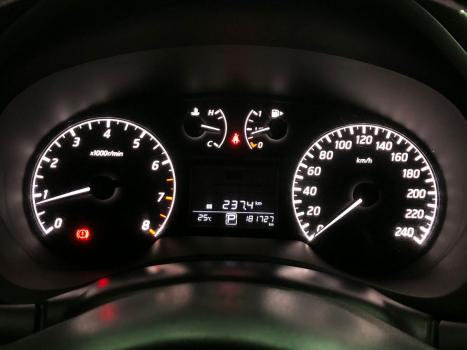 NISSAN Sentra 2.0 16V 4P SV FLEX AUTOM�TICO CVT, Foto 9