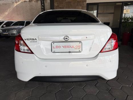 NISSAN Versa Sedan 1.0 12V 4P FLEX V-DRIVE, Foto 6