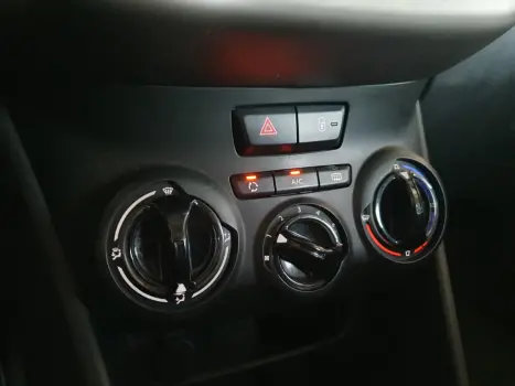 PEUGEOT 2008 1.6 16V 4P FLEX ALLURE AUTOM�TICO, Foto 17