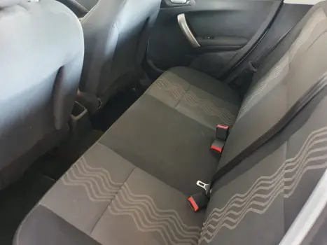 PEUGEOT 2008 1.6 16V 4P FLEX ALLURE AUTOM�TICO, Foto 21