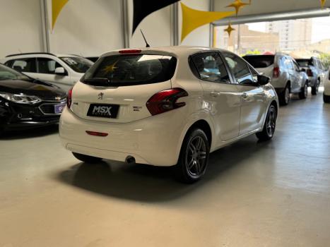 PEUGEOT 208 1.2 12V 4P ACTIVE FLEX, Foto 12 PEUGEOT 208 1.2 12V 4P ACTIVE FLEX, Foto 12