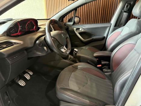 PEUGEOT 208 1.6 16V 4P THP TURBO GT, Foto 12