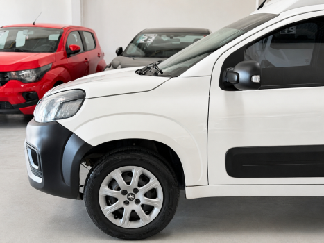PEUGEOT Partner Rapid 1.4 EVO FLEX BUSINESS PACK, Foto 5