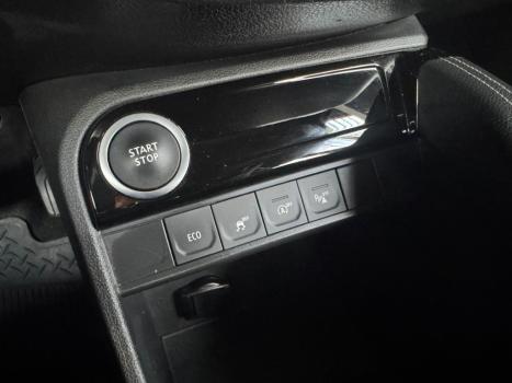 RENAULT Captur 1.3 16V 4P FLEX TCE INTENSE TURBO X-TRONIC AUTOM�TICO CVT, Foto 16