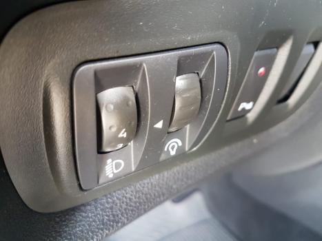 RENAULT Captur 1.6 16V 4P SCE ZEN X-TRONIC AUTOMÁTICO CVT, Foto 22 RENAULT Captur 1.6 16V 4P SCE ZEN X-TRONIC AUTOMÁTICO CVT, Foto 22