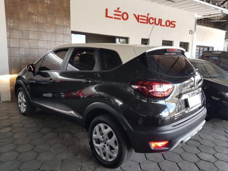 RENAULT Captur 1.6 16V 4P SCE ZEN X-TRONIC AUTOMÁTICO CVT, Foto 8 RENAULT Captur 1.6 16V 4P SCE ZEN X-TRONIC AUTOMÁTICO CVT, Foto 8