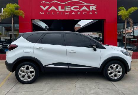 RENAULT Captur 1.6 16V 4P FLEX SCE LIFE X-TRONIC CVT, Foto 8 RENAULT Captur 1.6 16V 4P FLEX SCE LIFE X-TRONIC CVT, Foto 8