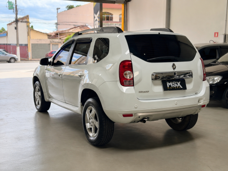 RENAULT Duster 1.6 16V 4P FLEX DYNAMIQUE, Foto 3