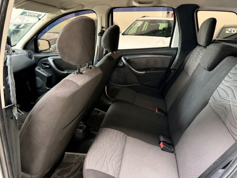 RENAULT Duster 1.6 16V 4P FLEX DYNAMIQUE, Foto 12