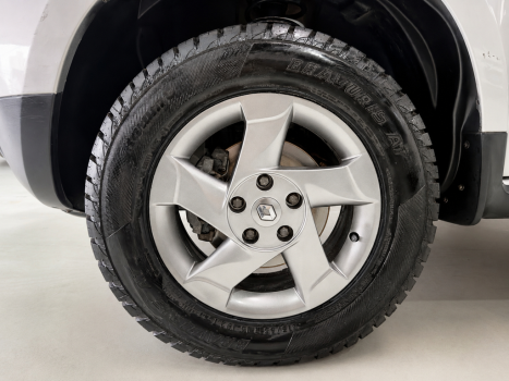 RENAULT Duster 2.0 16V 4P FLEX DYNAMIQUE 4X4, Foto 9